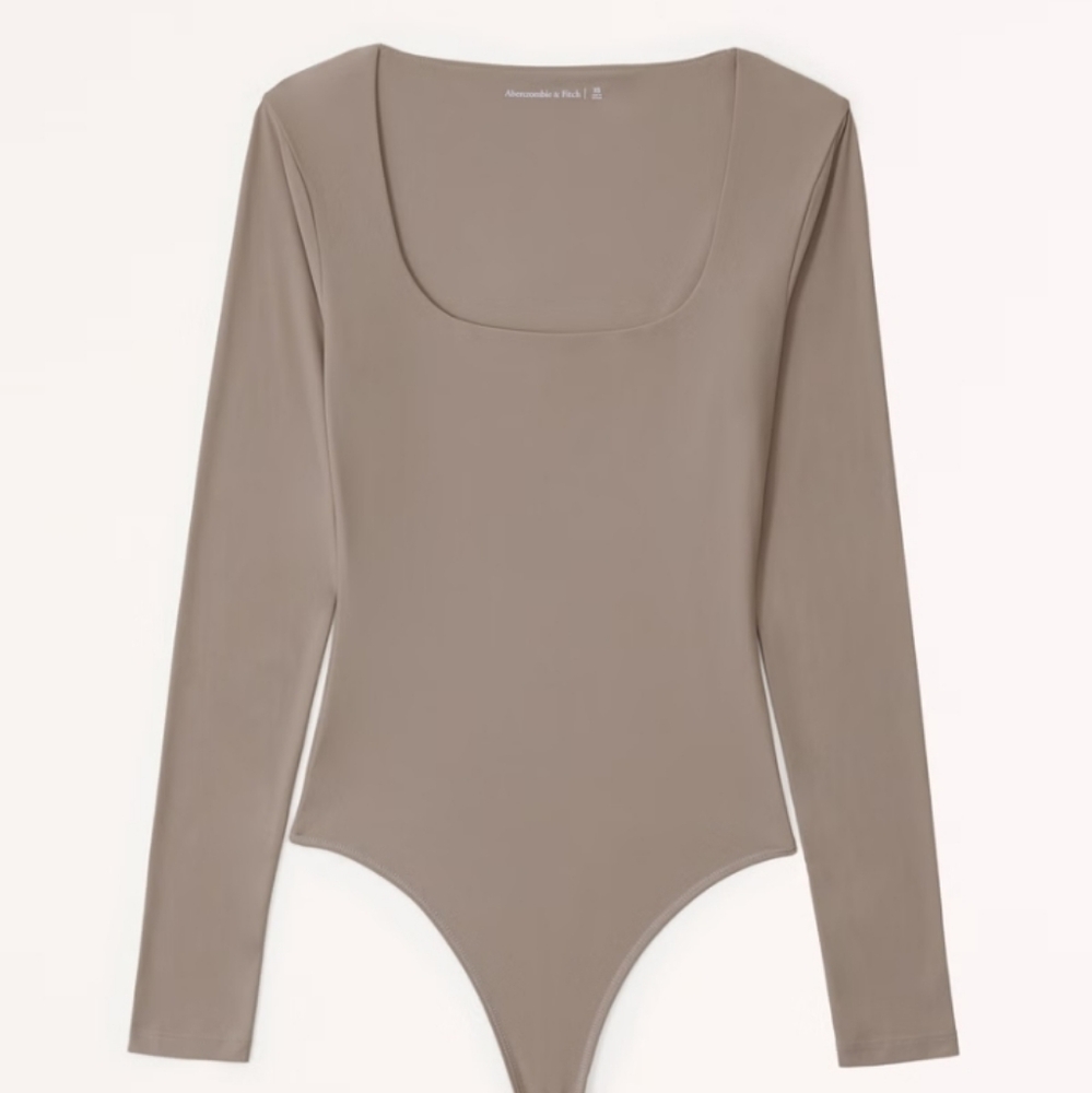 NWT ABERCROMBIE & FITCH soft matte long sleeve square neck bodysuit. TAUPE